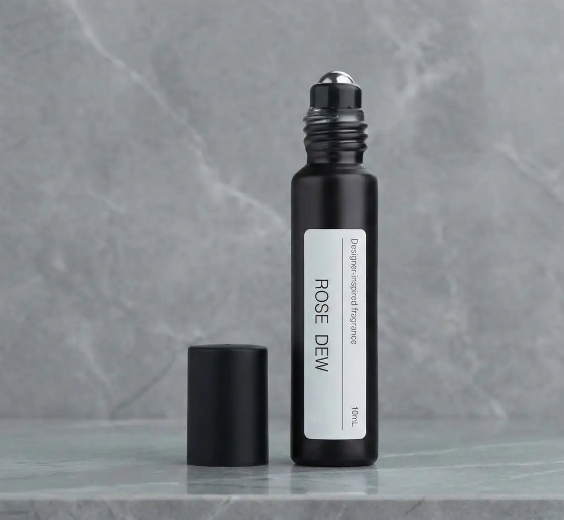 Diptyque EAU ROSE fragrance notes, ROSE DEW perfume oil, Damask Rose and lychee scent