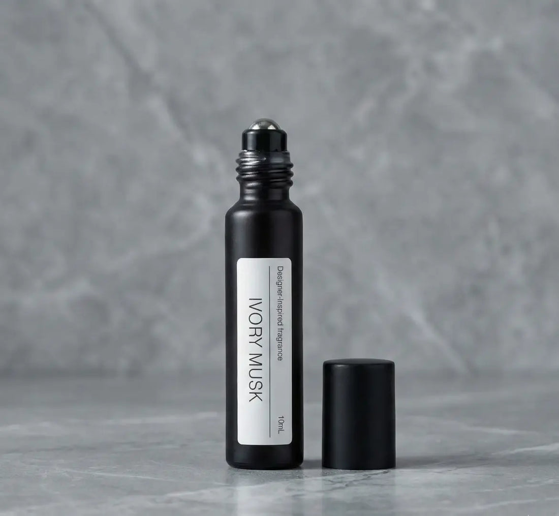 Tom Ford White Suede fragrance notes, IVORY MUSK perfume oil, White Musk and Suede scent